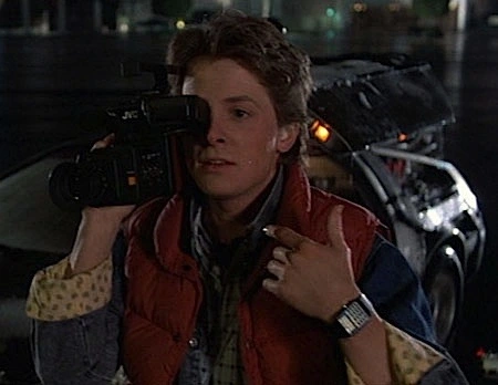 Лимитированная модель CASIO «Назад в будущее»