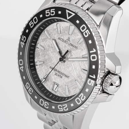 Jacques Lemans